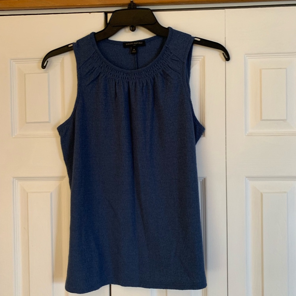 Banana Republic blue sleeveless top